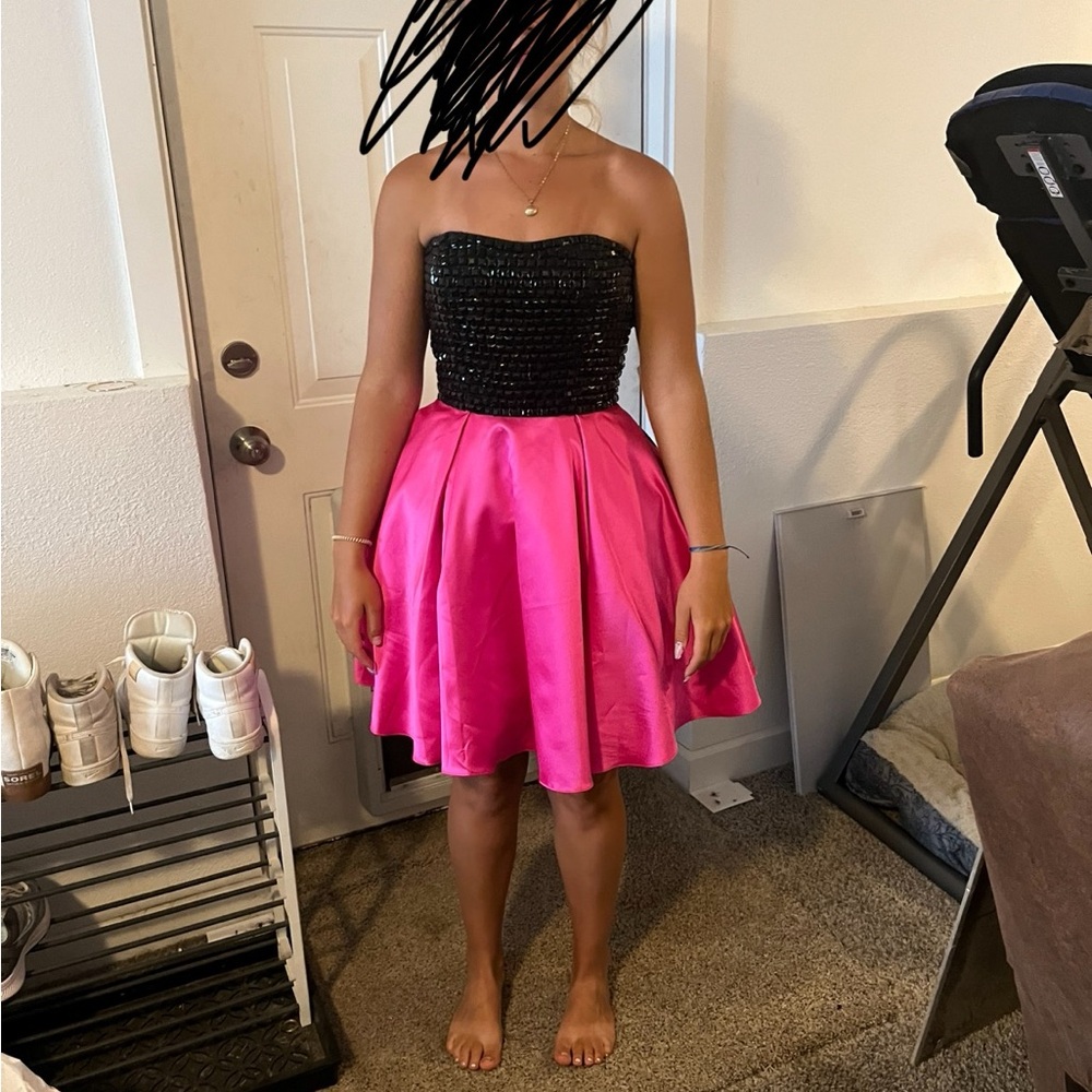Sherri Hill Black and Pink Strapless Dress